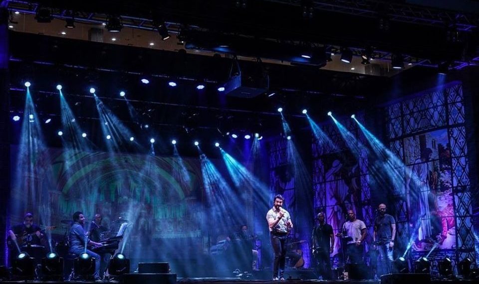 Padre Fábio de Melo realiza show de despedida em Mossoró