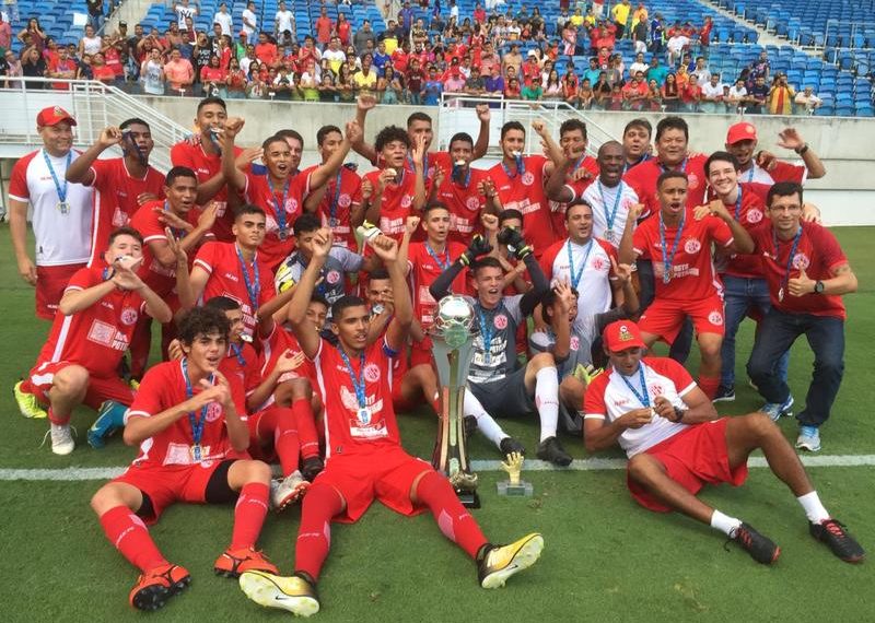 América aplica goleada no Clássico Rei e conquista o Estadual Sub-17