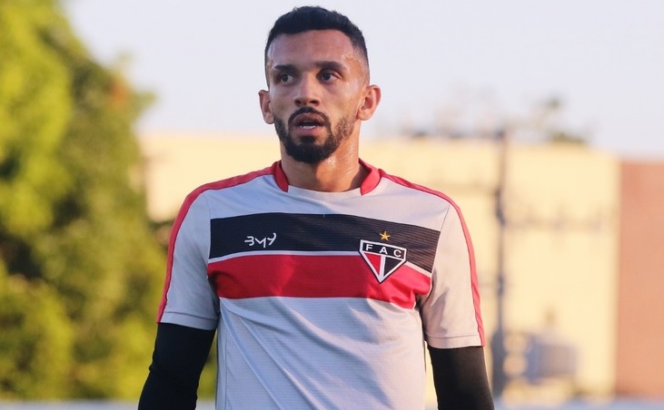Lateral Michael é o mais novo reforço do América