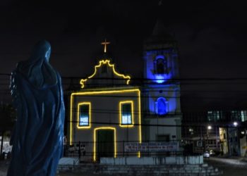 Prefeitura instala iluminação especial de natal no Circuito Histórico