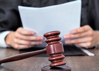 Pleno nega revisão de condenação para acusados de tentativa de latrocínio contra policial