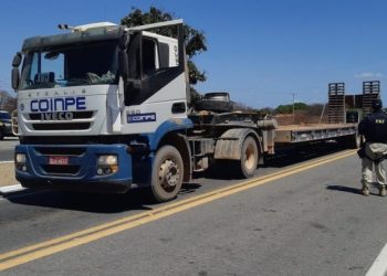 PRF realiza em Mossoró operação de fiscalização a veículos de cargas indivisíveis
