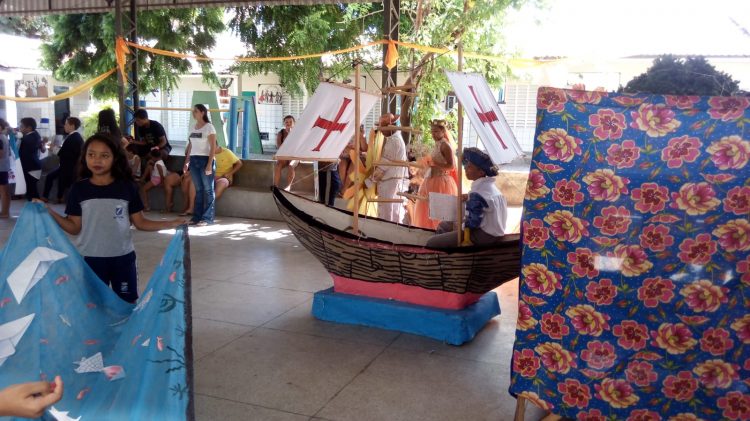 Escola Municipal Djalma Maranhão comemora a 37° Feira do Livro com o tema “A leitura – caminho de descobertas”.