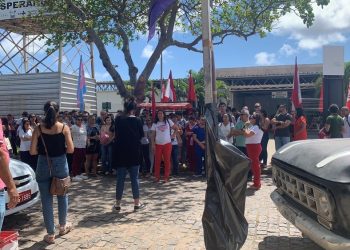 Servidores da Saúde começam greve em Natal