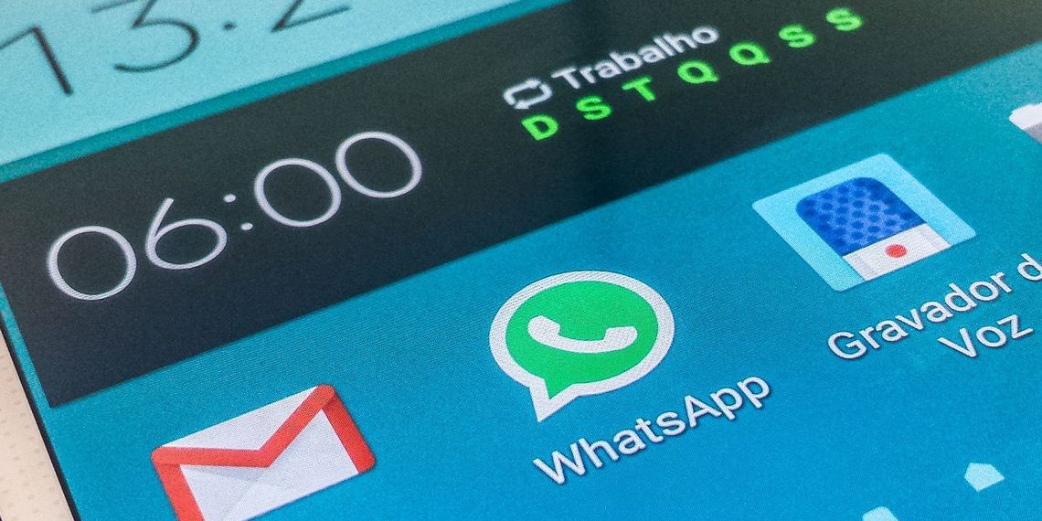 WhatsApp é principal fonte de informação do brasileiro, diz pesquisa
