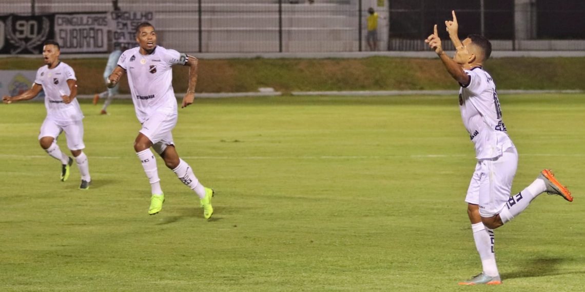 ABC: Equipe principal vence o Força e Luz no Estadual enquanto a garotada goleia e se mantém na disputa da Copinha