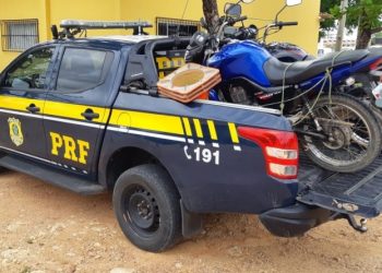PRF recupera três motocicletas logo após serem tomadas de assalto em Mossoró