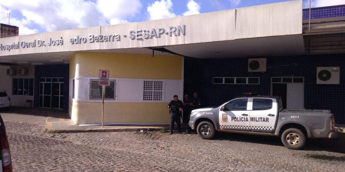 Suspeitos de assalto são baleados e presos na Zona Norte de Natal