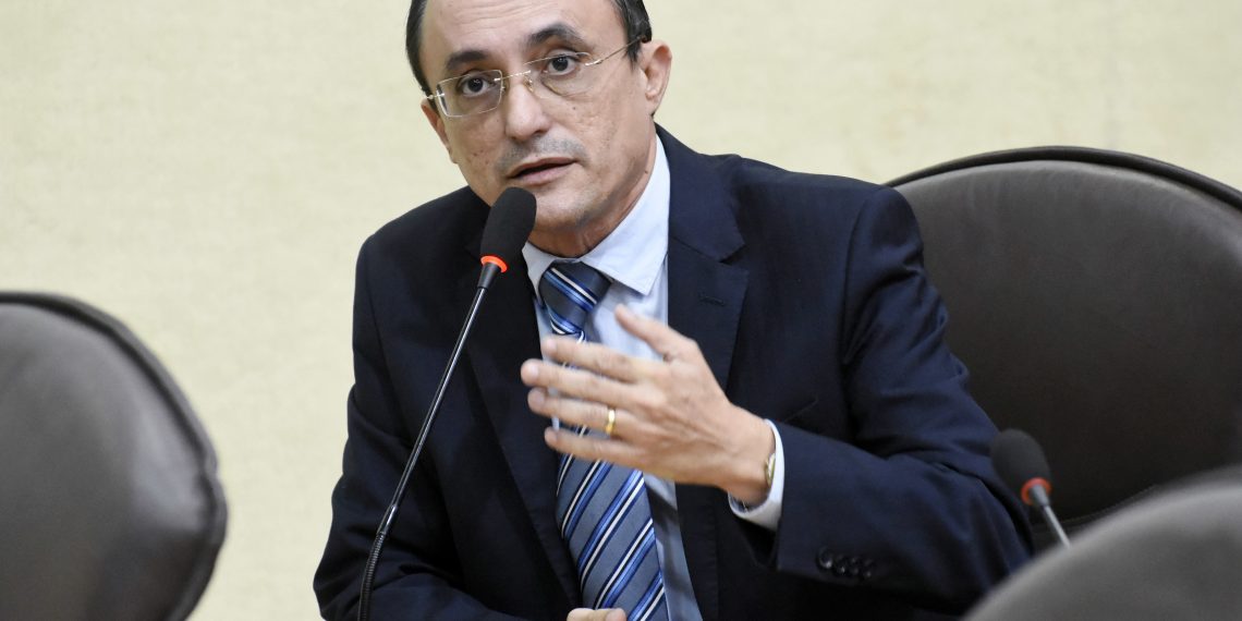 Souza solicita criação de Frente Parlamentar em Defesa dos Agentes de Saúde no RN