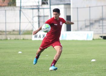 Copa do Brasil: América realiza primeiro treinamento em Teresina/PI