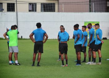 ABC: Francisco Diá relaciona 18 jogadores para desafio contra o Imperatriz/MA