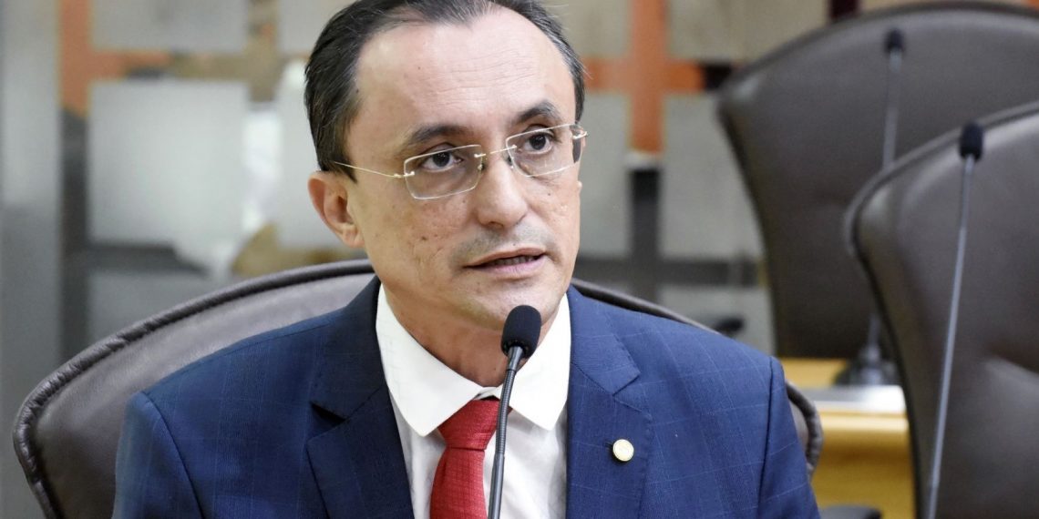 Audiência discute área de domínio da BR-110 em comunidade de Areia Branca