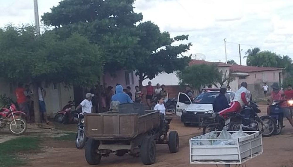 Filho morre e pai é baleado em atentado no interior do RN