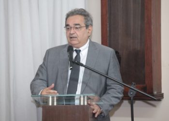 Prefeitura de Natal determina suspensão de cortes de água e prorrogação de vencimentos de conta