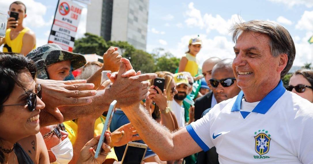 Vácuo de líderes políticos no Brasil