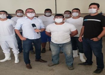 Apenados do PEP fabricam produtos de limpeza, em troca recebem salário e redução de pena