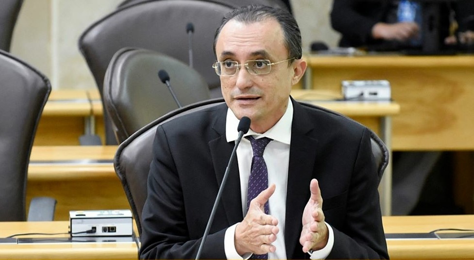 Deputado Souza parabeniza o Senado pela inclusão de pescadores artesanais e agricultores familiares no auxilio emergencial