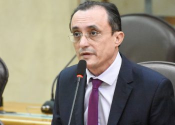 Souza comemora retomada do funcionamento das autoescolas de forma remota