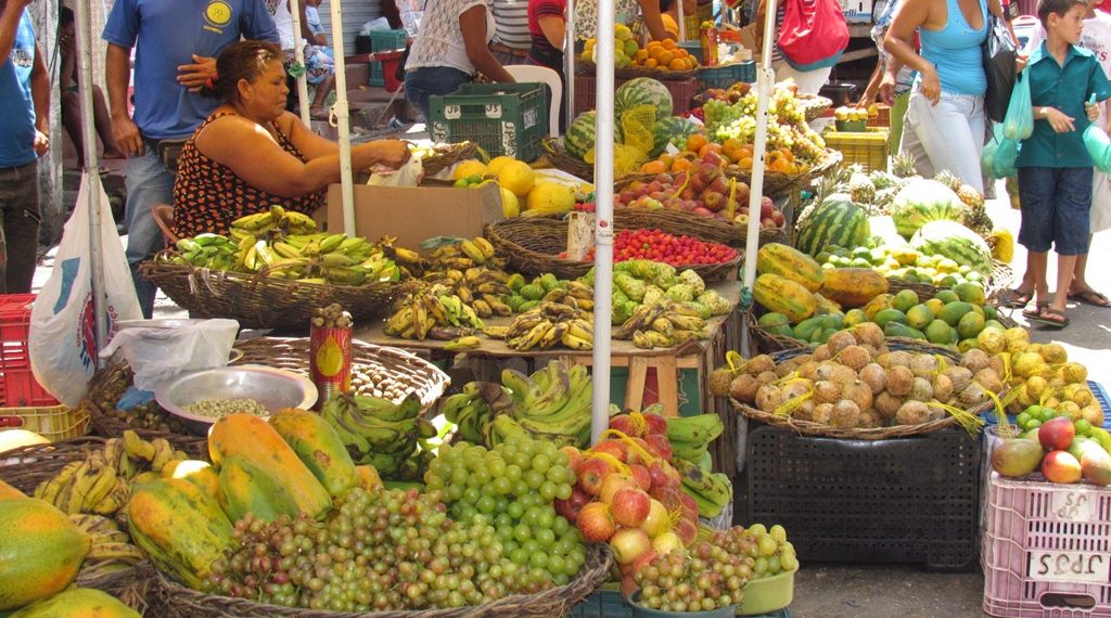 Covid-19: Justiça suspende liminar e autoriza realização de feiras livres em Natal por 15 dias