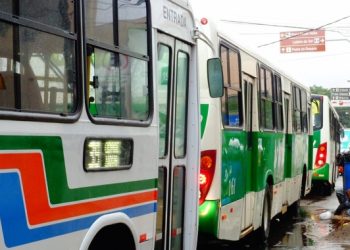 Frota de ônibus será reforçada com reabertura do comércio