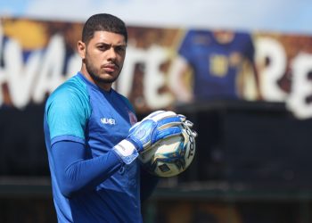 Ewerton renova com o América até o final de 2023