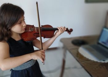 Dia dos Avós: Crianças violinistas farão recital online para idosos de dois abrigos neste domingo (26)