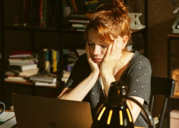 Valeria – Um drama permeado de incertezas e desejos, baseada nos romances de Elísabet Benavent