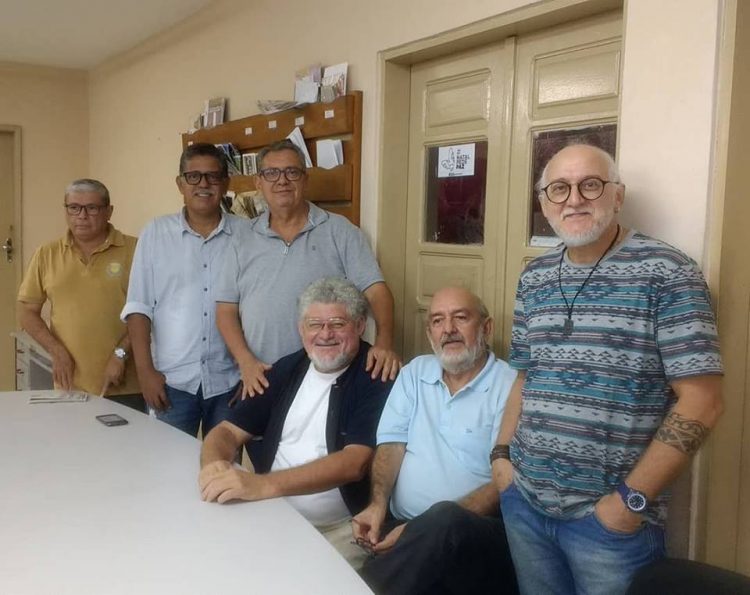Lançamento da revista “O Galo” homenageia obra do jornalista Carlos de Souza