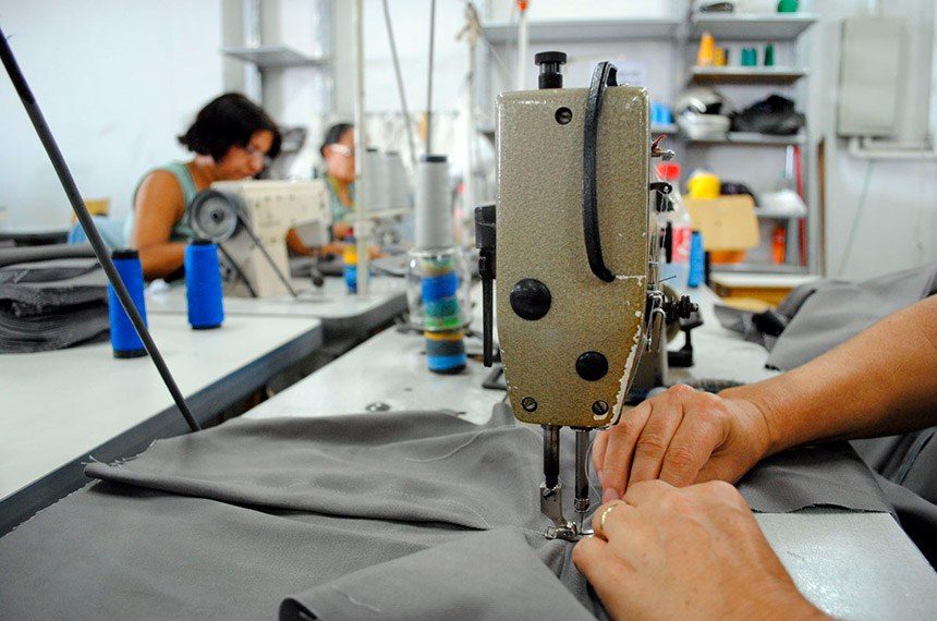 Lei da Micro e Pequena Empresa aumentou em 500% emissão de alvarás provisórios em Natal