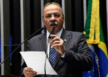 A velha política: PF encontra dinheiro na cueca de vice-líder do governo Bolsonaro