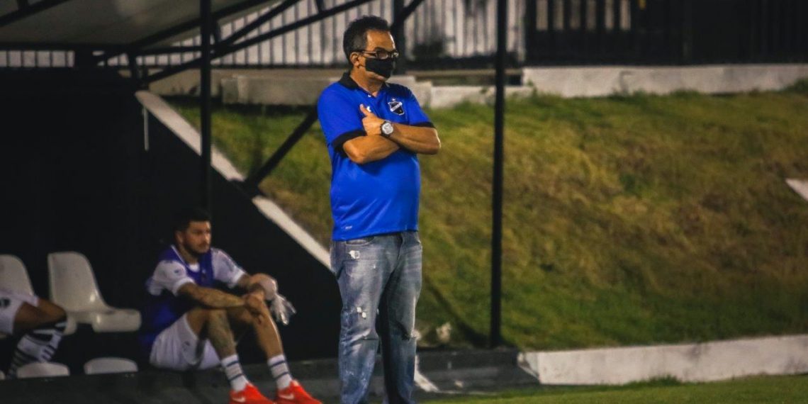 ABC: Francisco Diá relaciona 18 atletas para desafio contra o Coruripe/AL