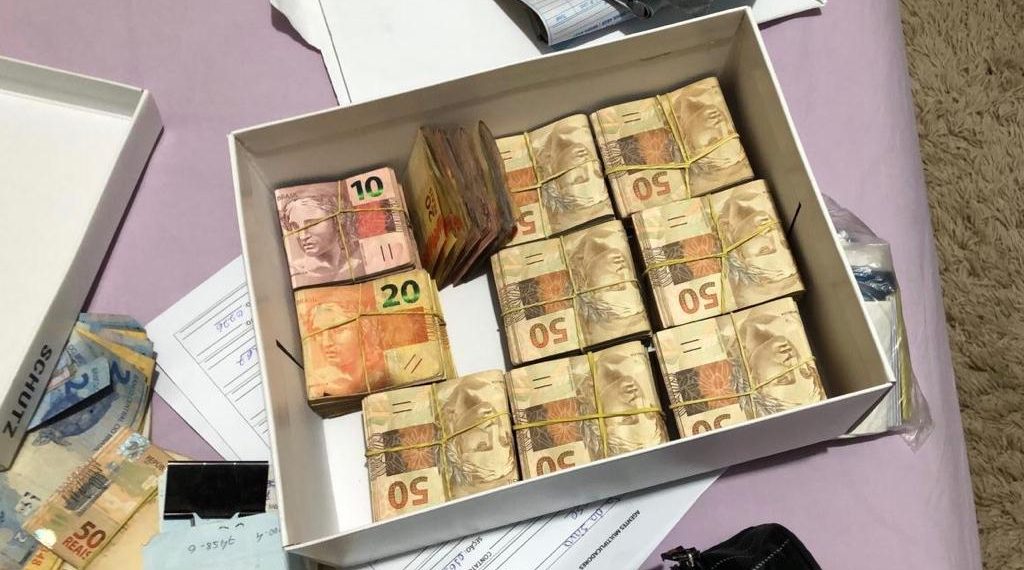 Após operação que apreendeu R$ 70 mil com vereador, MP Eleitoral pede cassação de registro do Pastor Alex