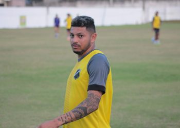 Felipe Alves recebe proposta e deixa o ABC