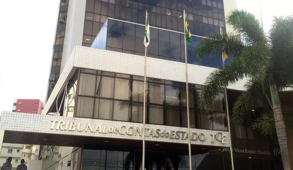 Aumento de salário para vereadores e prefeito aprovado durante pandemia é suspenso pelo TCE-RN
