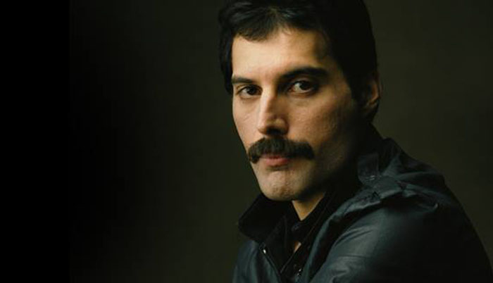 Freddie Mercury pode ter feito eutanásia segundo jornalista e historiador do Queen