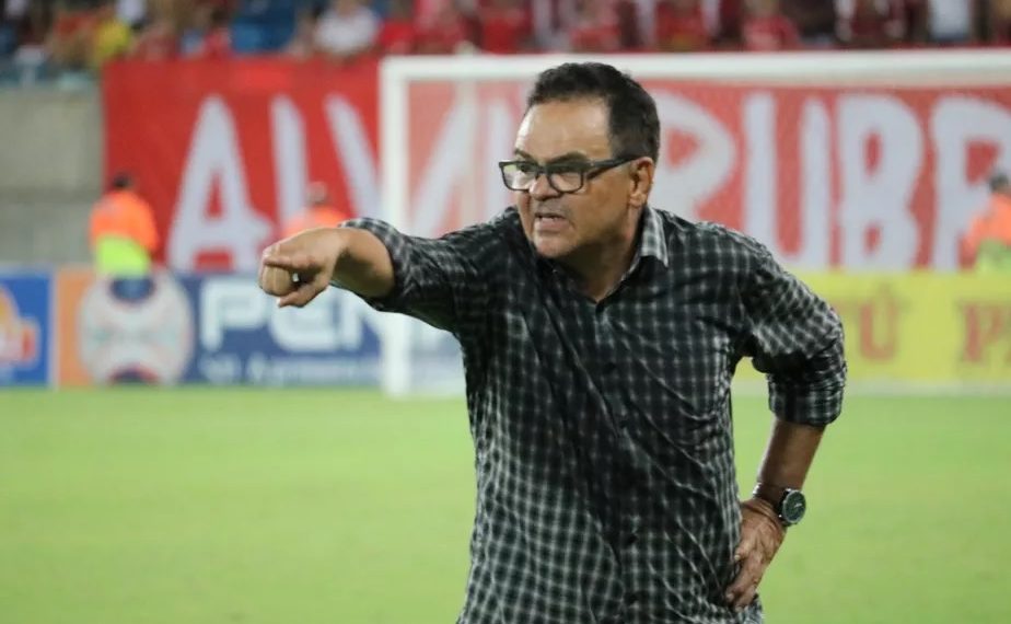 Diá não acerta a renovação e deixa o ABC