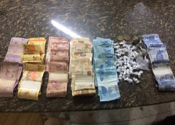 Polícia Militar prende suspeito de tráfico de drogas na Redinha