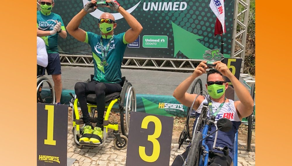 Paratletas da Sadef sobem ao pódio da Volta Ciclística