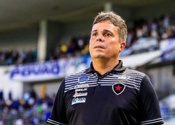 Evaristo Piza é o novo técnico do América