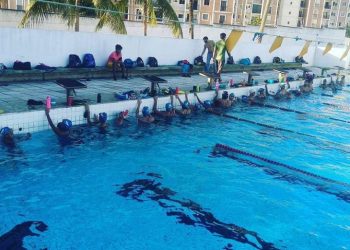 Aeroclube faz seletiva para formar equipe de natação