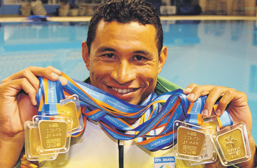Nadador potiguar vira embaixador no Rio de Janeiro