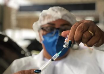 Covid-19: Ministérios Públicos e Defensoria recomendam vacinação de idosos antes de profissionais de saúde fora da linha de frente no RN