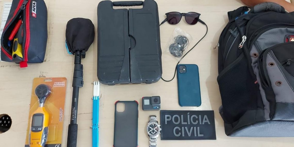 Polícia Civil prende suspeitos por roubo na praia de Areia Preta