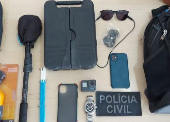 Polícia Civil prende suspeitos por roubo na praia de Areia Preta