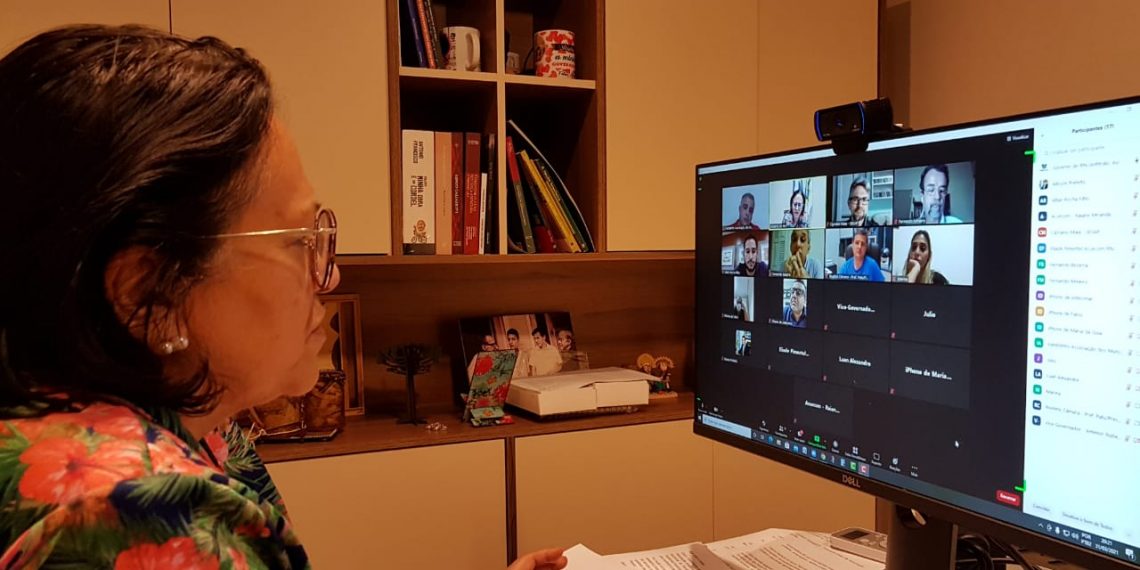 Novo decreto contempla escolas e abertura gradual do comércio