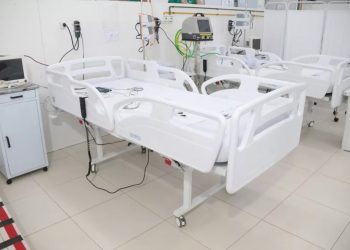 Ocupação de UTIs para Covid-19 chega a 100% nas regiões Oeste e Seridó; fila de espera tem 70 pacientes no RN