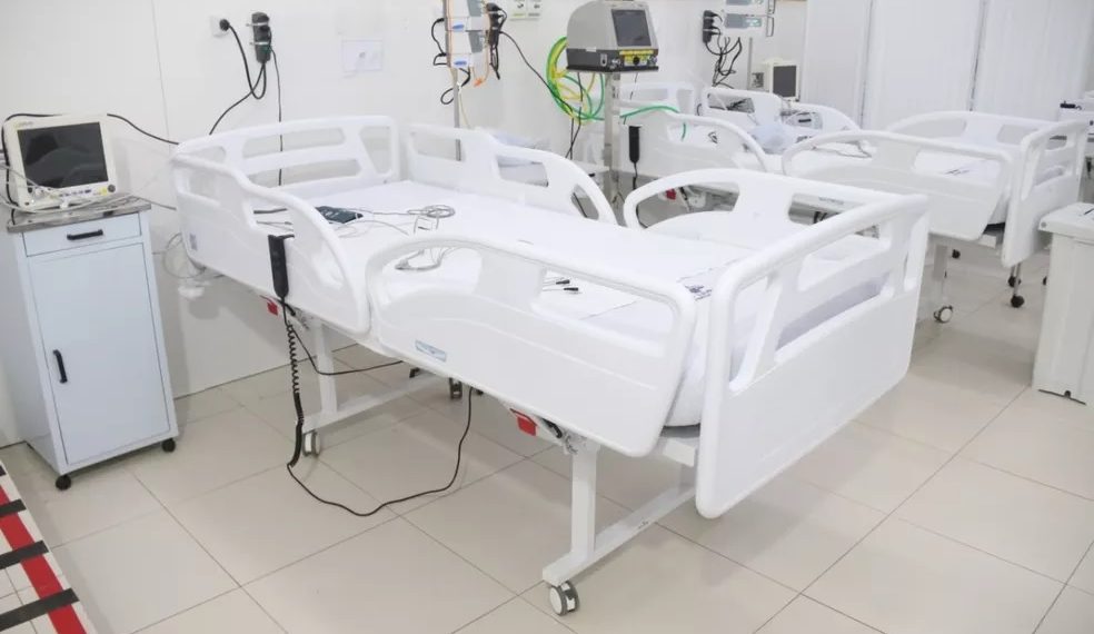 Ocupação de UTIs para Covid-19 chega a 100% nas regiões Oeste e Seridó; fila de espera tem 70 pacientes no RN