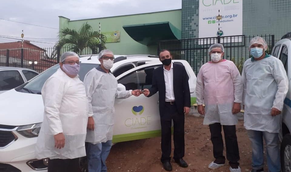 Souza visita o CIADE da Assembleia de Deus e entrega veiculo a Entidade Social