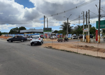 Passagem de nível da Avenida Felizardo Moura será interditada nesta terça-feira (11)