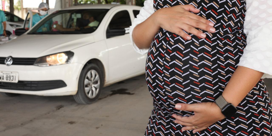 Prefeitura de Parnamirim retoma vacinação contra a Covid-19 para grávidas e puérperas com comorbidades